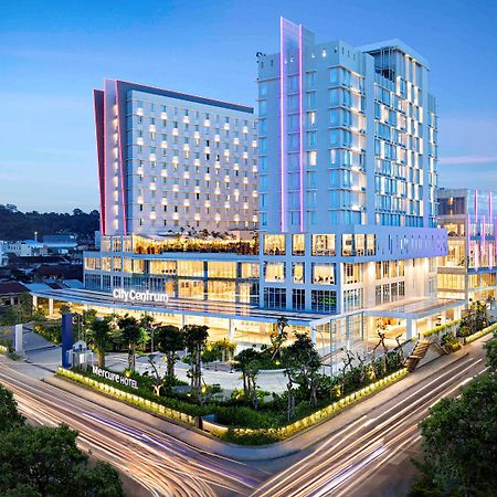 Mercure Самаринда Екстериор снимка