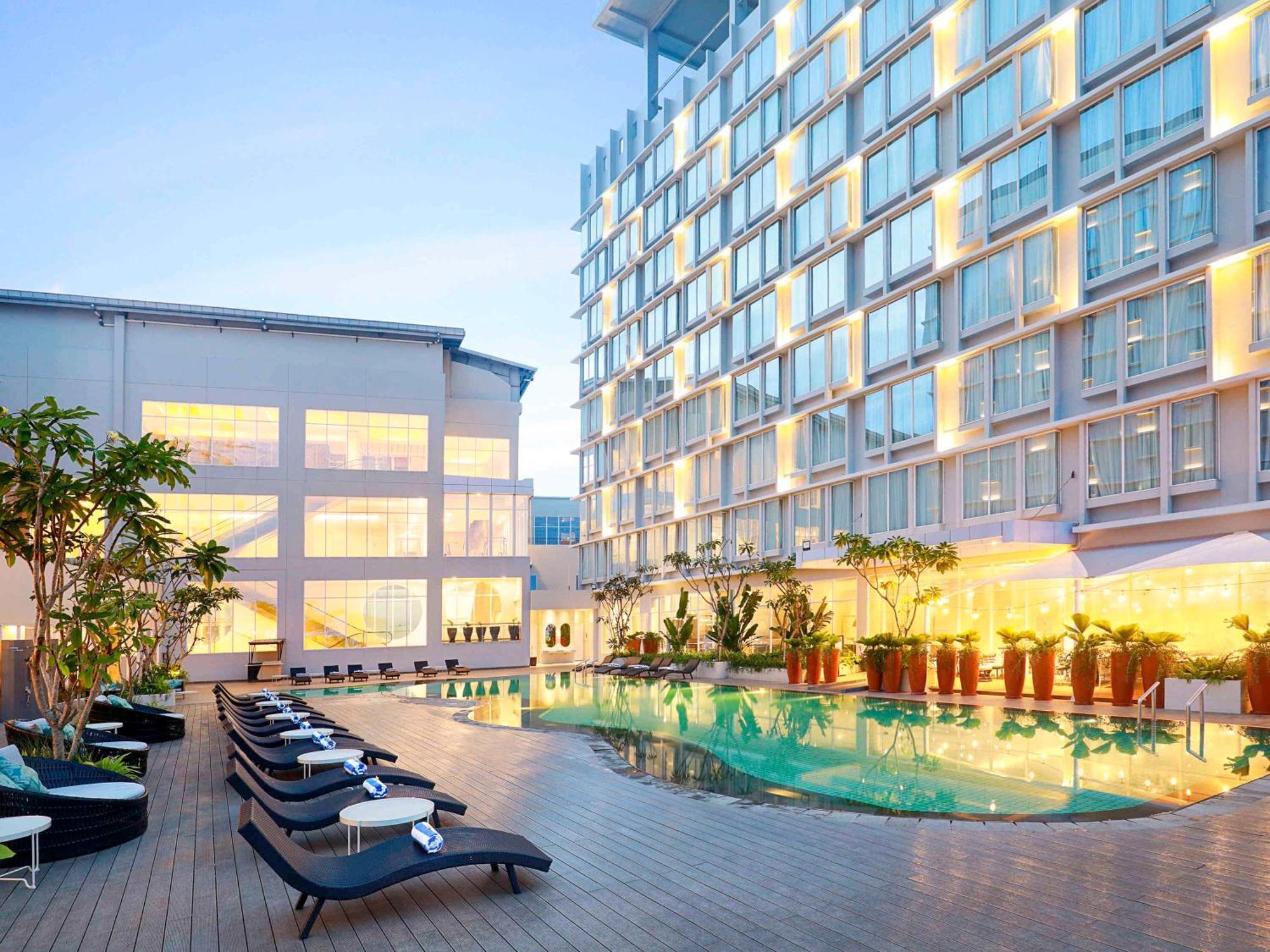 Mercure Самаринда Екстериор снимка